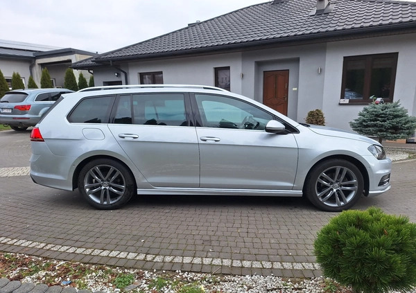 Volkswagen Golf cena 49900 przebieg: 116200, rok produkcji 2015 z Przysucha małe 121